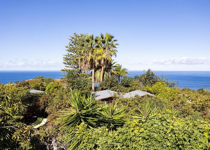 Apartment Home2book Cozy Bougainville, Peace Retreat *